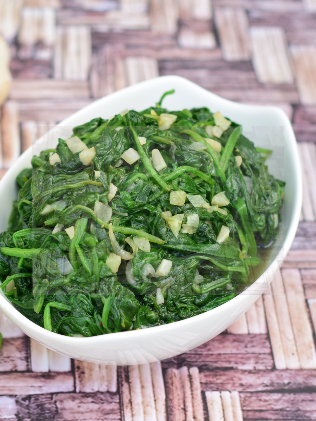 Pepper & Onion Spinach